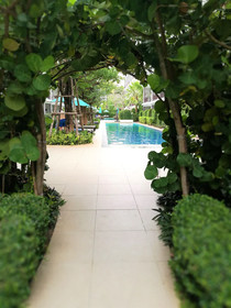 The Title - West Wing Apartments by Trips Phuket