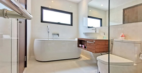 The Title - West Wing Apartments by Trips Phuket