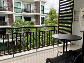 The Title - West Wing Apartments by Trips Phuket