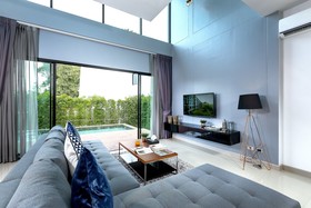 Utopia Naiharn Villa