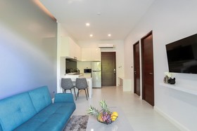 Utopia Naiharn Villa