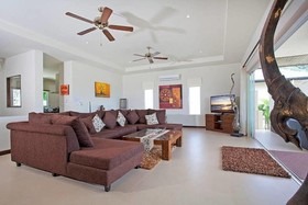 Villa Ampai