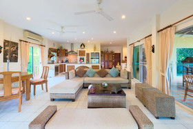 Villa Maioun