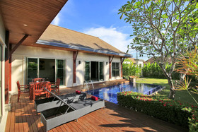 Villa Nishka