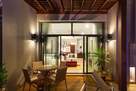 Villa Onyx