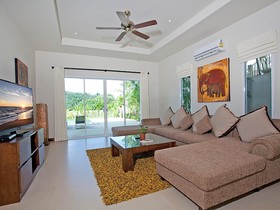 Villa Yok Kiao