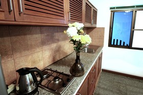 Ya Nui Resort