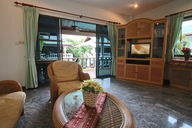 Ya Nui Resort