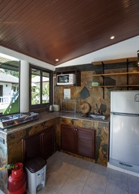 Ya Nui Resort