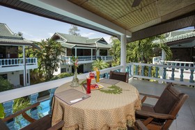 Ya Nui Resort