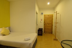 Room Hostel