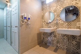 Sabai Sure Hostel