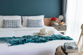 The Sixteenth Naiyang Beach Hotel