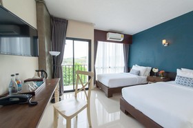 The Sixteenth Naiyang Beach Hotel