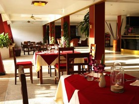 Surin Sweet Hotel
