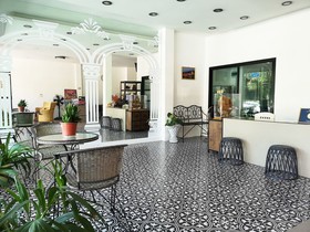 In Phuket House