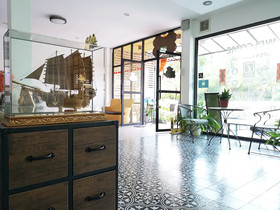 In Phuket House
