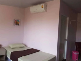 In Phuket House
