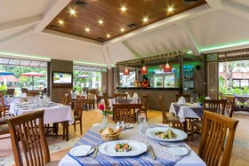 Amora Beach Resort Phuket