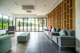 Aristo Surin by Lofty