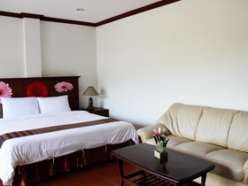 Baan Chomtawan Guesthouse