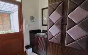 Baleeyan Residence