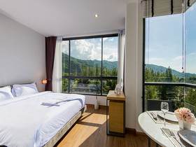 Hotel Hill Myna Condotel