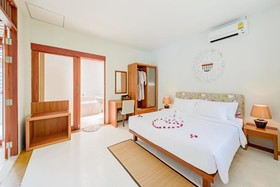 L'Esprit de Naiyang Resort