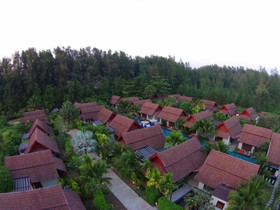 L'Esprit de Naiyang Resort