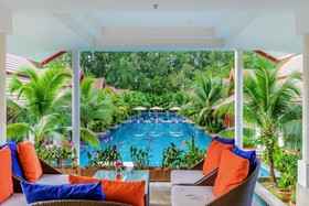 L'Esprit de Naiyang Resort