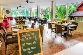 L'Esprit de Naiyang Resort