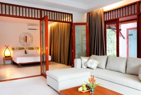 L'Esprit de Naiyang Resort