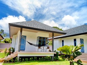 Perennial Resort