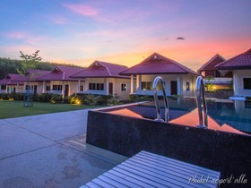 Phuket Airport Villa