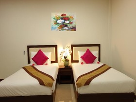 Phuket Airport Villa