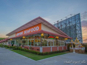 Phuket Airport Villa