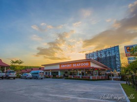 Phuket Airport Villa