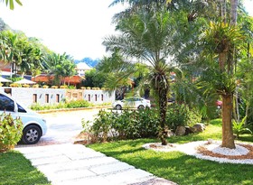 Royal Lee Resort & Spa