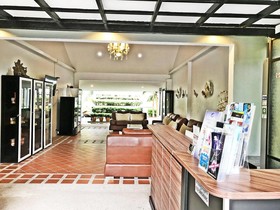 Royal Lee Resort & Spa