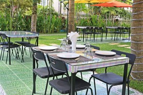 Royal Lee Resort & Spa