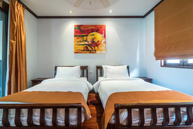Sai Taan villas by Lofty