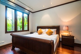 Sai Taan villas by Lofty