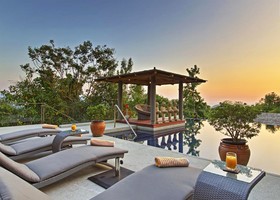 Seventh Villa