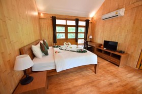 The Touch Green, Naiyang