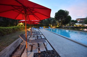 The Touch Green, Naiyang