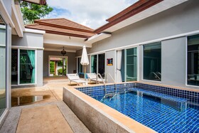 Colorful Pool Villa