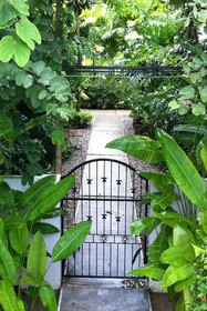 Chaofa West On The Pond
