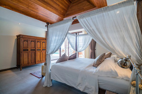 Nam Bo Villa by Lofty