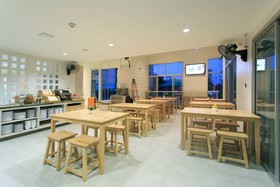 Recenta Suite Phuket Suanluang