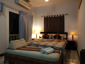 Zra House